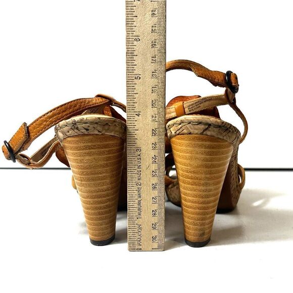 Born Crown Heeled Sandals Womens Sz 7M Yellow Flower Leather Sling Back Open Toe - Picture 6 of 9